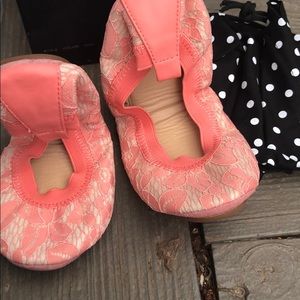 Yosi Samra Brand New Flat Sammie Lace